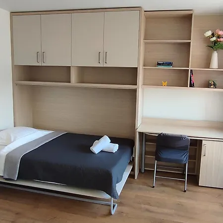 Апартаменты 2 Coastal Retreat *