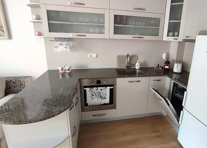 2 Coastal Retreat Daire Varna