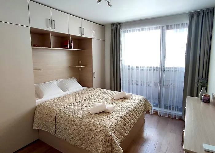 Apartment 2 Coastal Retreat *