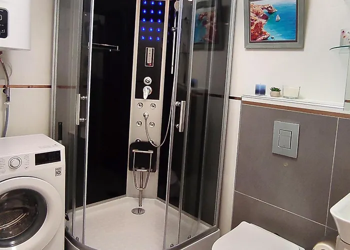 2 Coastal Retreat Apartment Varna