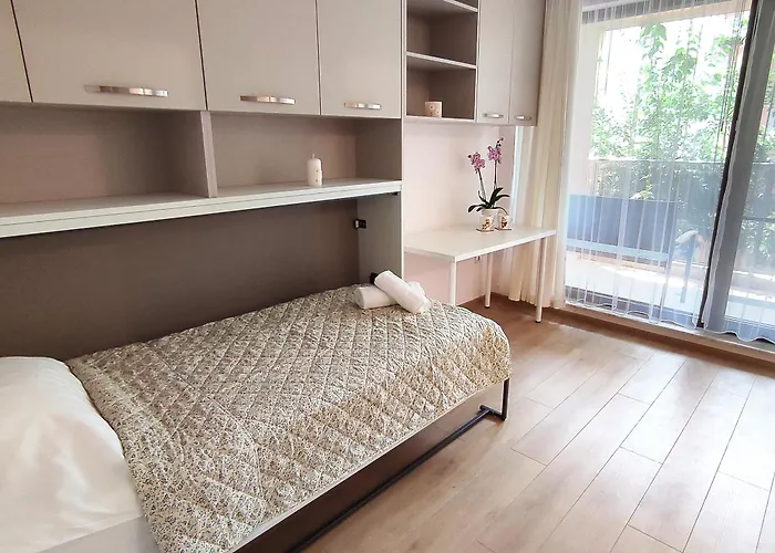 Apartment 2 Coastal Retreat